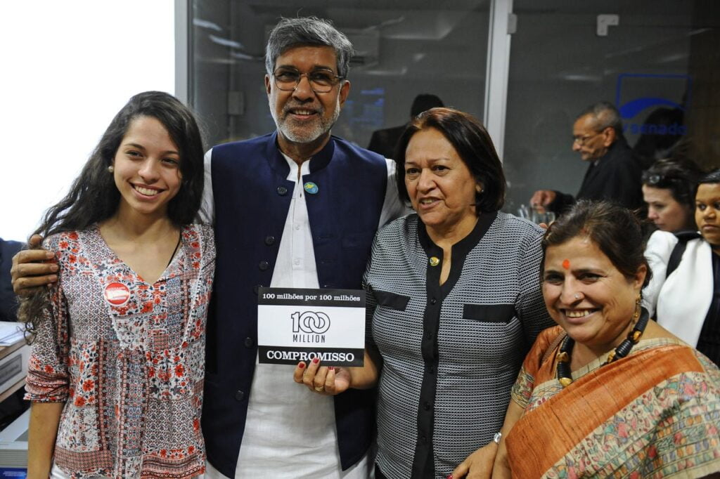 kailash Satyarthi family